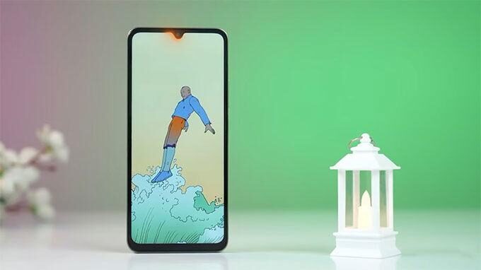 Màn hình HD+ 6,88 inch của Redmi A4 5G